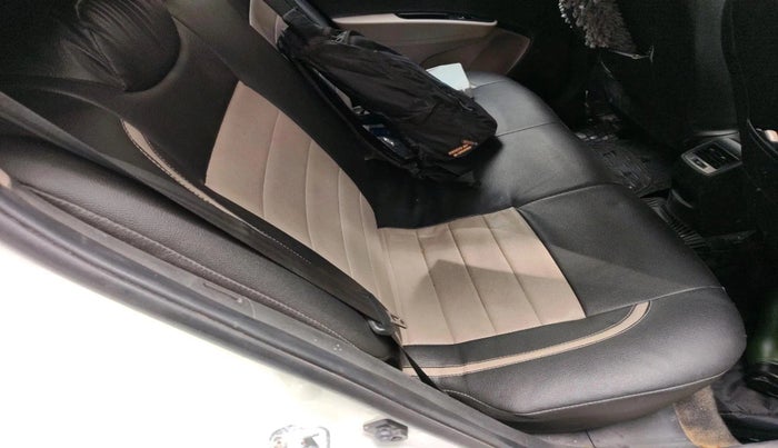 2018 Hyundai Grand i10 SPORTZ (O) AT 1.2 KAPPA VTVT, Petrol, Automatic, 79,595 km, interior