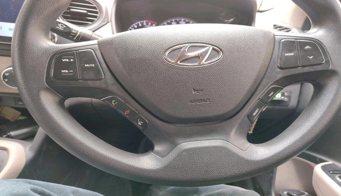 2018 Hyundai Grand i10 SPORTZ (O) AT 1.2 KAPPA VTVT, Petrol, Automatic, 79,595 km, interior