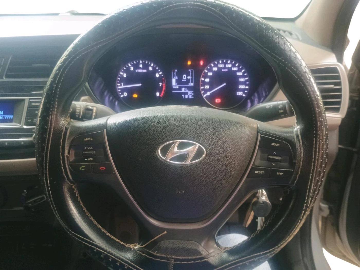 2015 Hyundai Elite i20 MAGNA 1.2, CNG, Manual, 71,312 km, interior