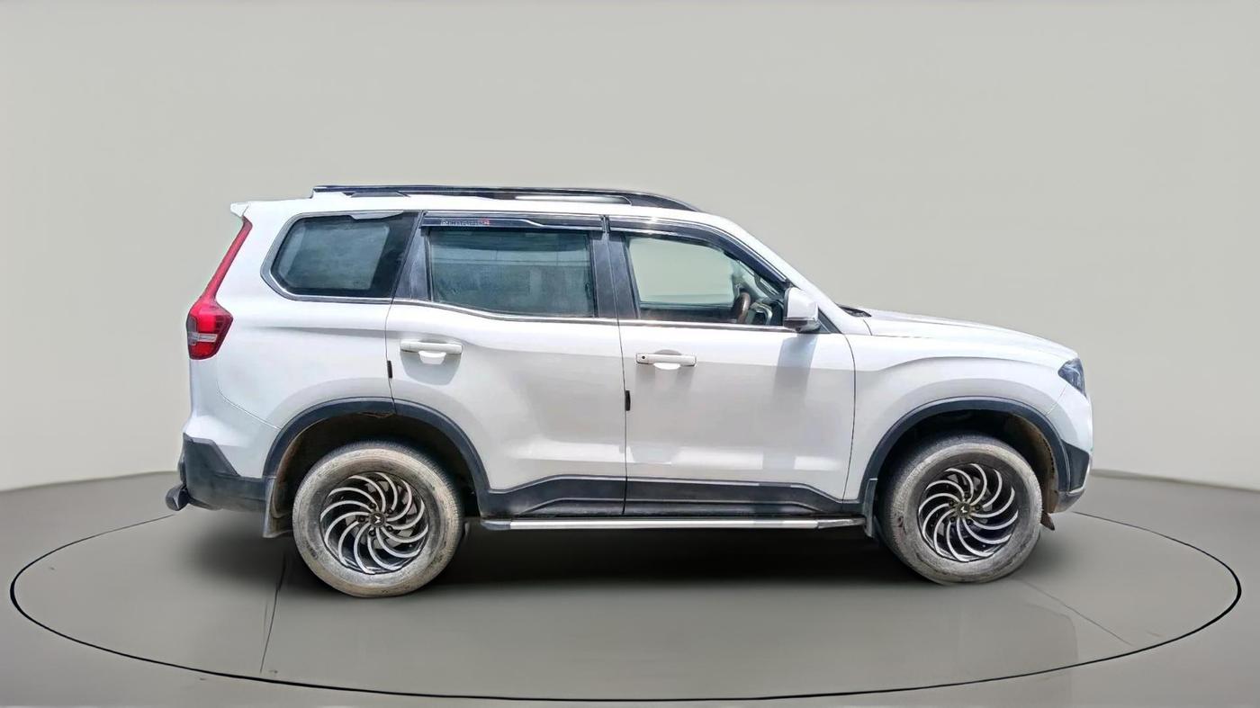 2022 Mahindra SCORPIO-N Z4 PETROL AT 7 STR, Petrol, Automatic, 19,756 km, exterior
