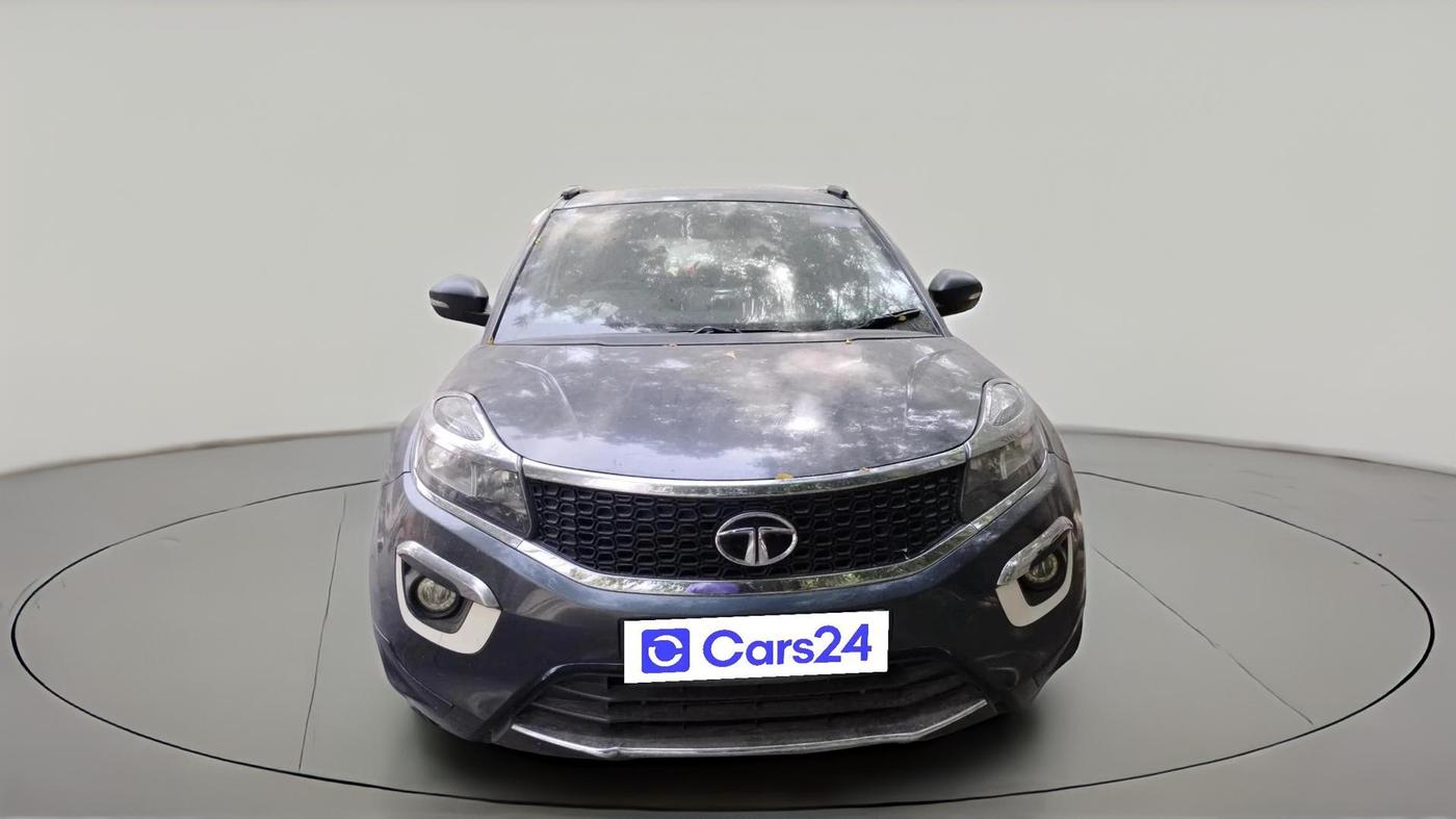 2018 Tata NEXON XM PETROL, Petrol, Manual, 30,779 km, exterior