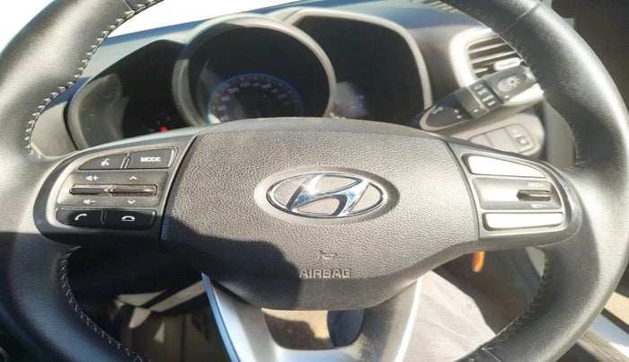 2019 Hyundai VENUE SX 1.0 TURBO, Petrol, Manual, 44,152 km, interior