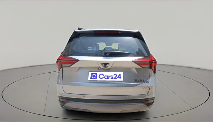 2021 Mahindra XUV700 AX 7 P AT 7 STR, Petrol, Automatic, 46,292 km, exterior