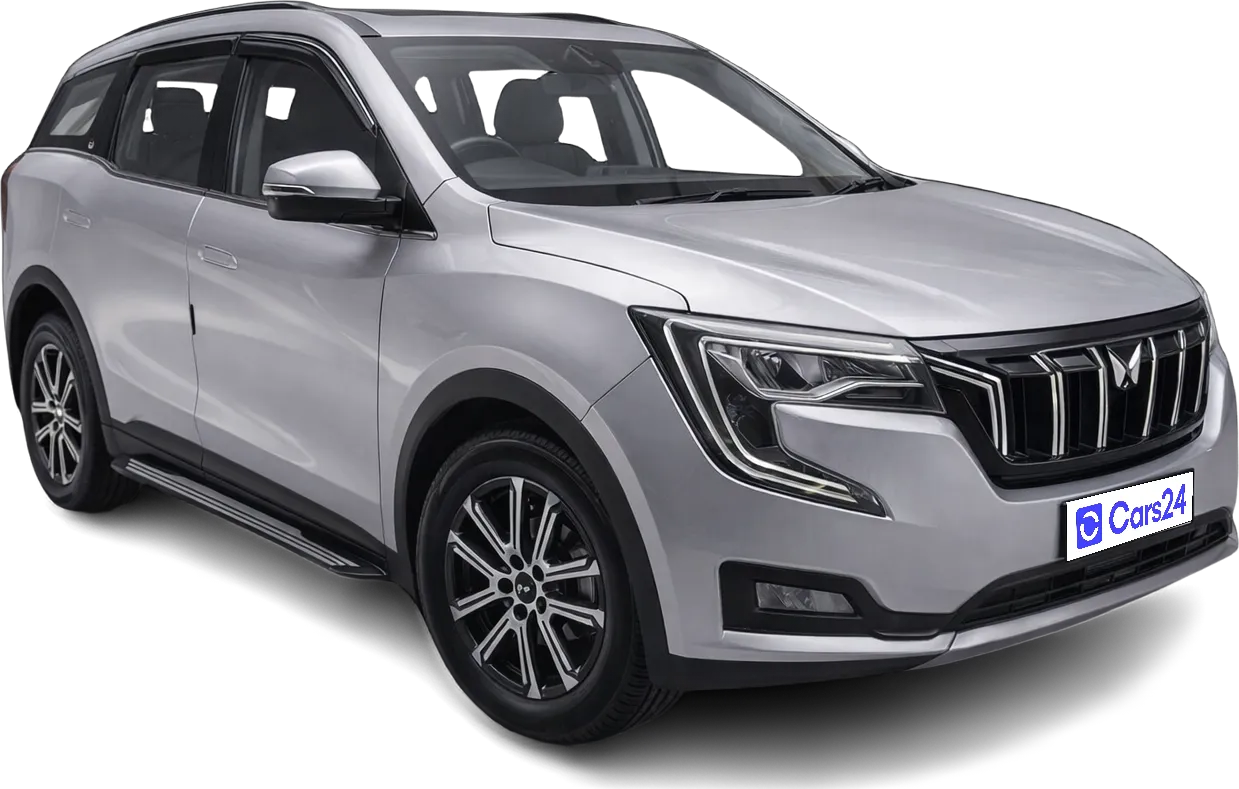 2021 Mahindra XUV700 - SUV - Petrol - Automatic - ₹15.50 lakh