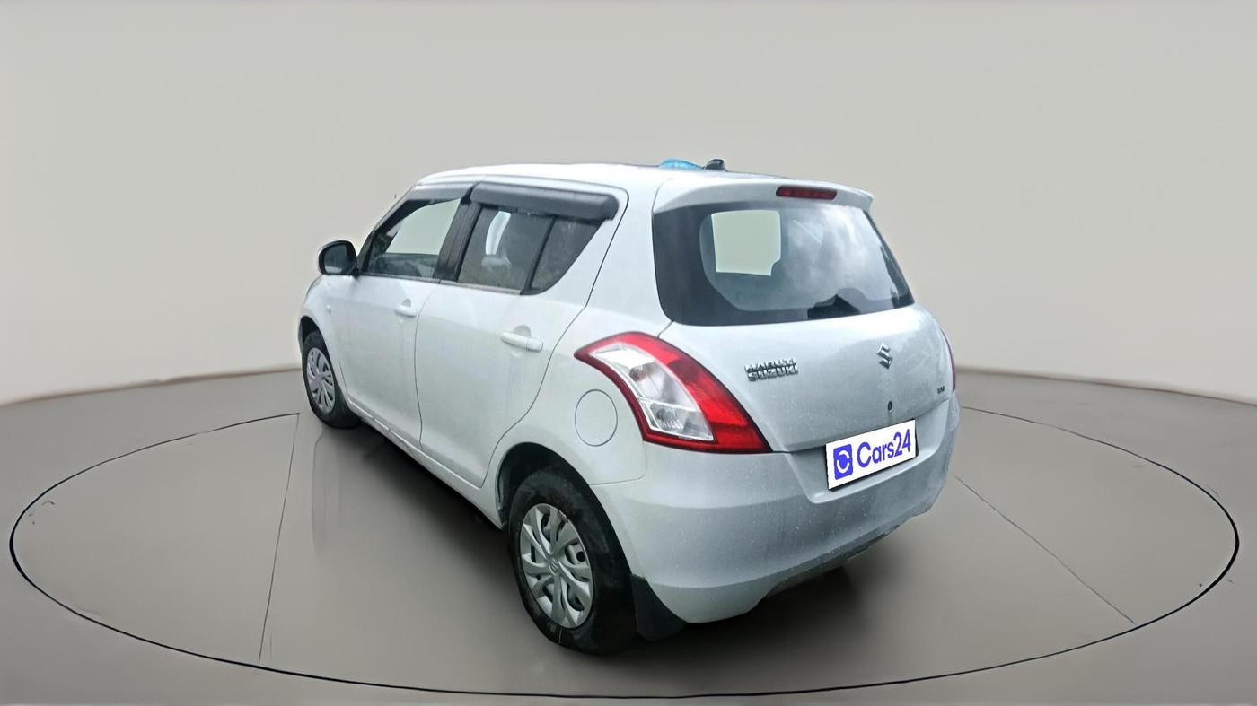 2016 Maruti Swift LXI (O), Petrol, Manual, 1,24,157 km, exterior
