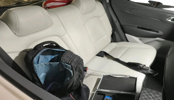 2020 Hyundai GRAND I10 NIOS SPORTZ AMT 1.2 KAPPA VTVT, Petrol, Automatic, 3,50,000 km, interior