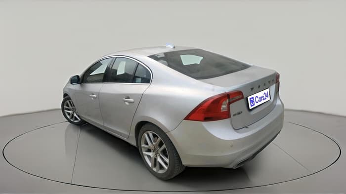 2016 Volvo S60 Momentum D4, Diesel, Automatic, 51,770 km, exterior