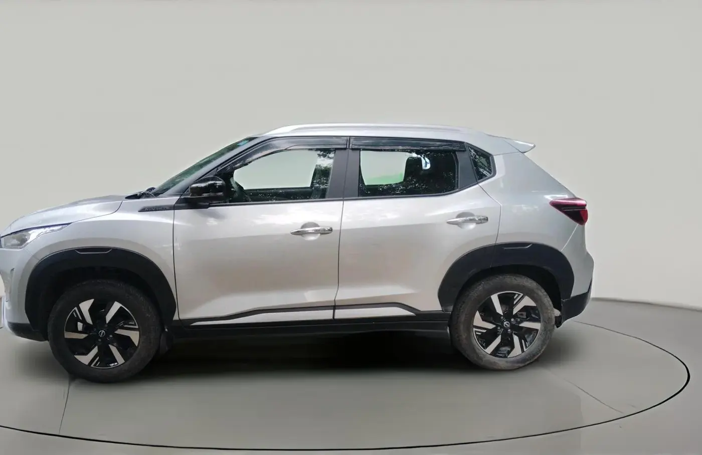 2024 Nissan MAGNITE N-Connecta B4D 1.0 Petrol MT, Petrol, Manual, 7,746 km, exterior