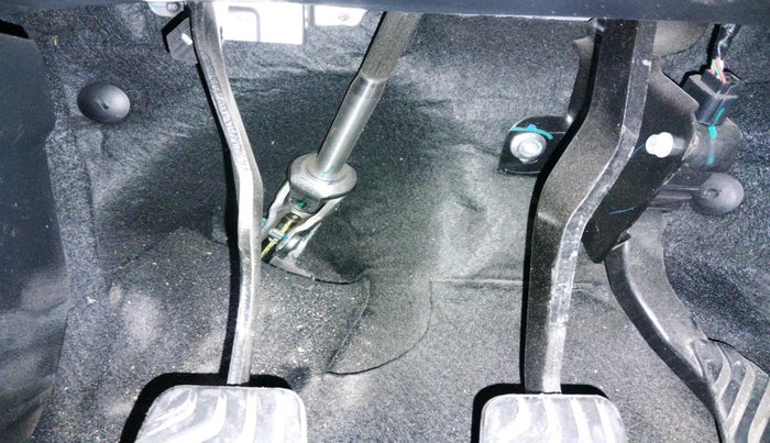 2024 Nissan MAGNITE N-Connecta B4D 1.0 Petrol MT, Petrol, Manual, 7,746 km, interior