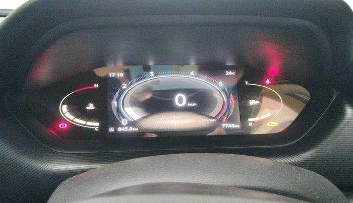 2024 Nissan MAGNITE N-Connecta B4D 1.0 Petrol MT, Petrol, Manual, 7,746 km, interior