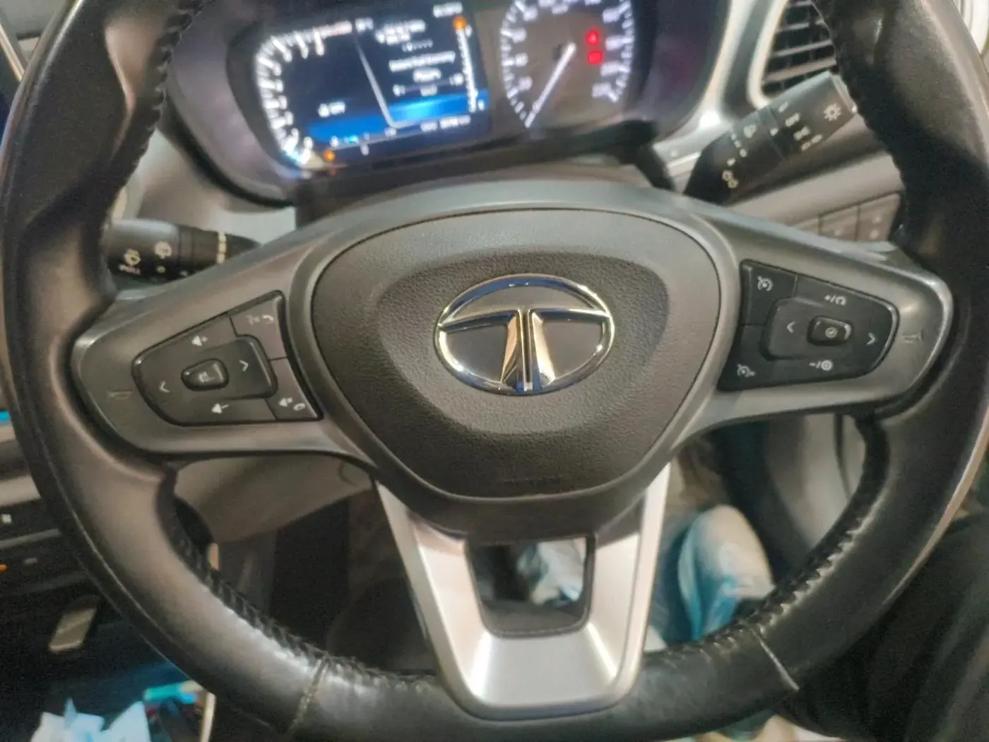 2021 Tata ALTROZ XZ PETROL, Petrol, Manual, 35,750 km, interior