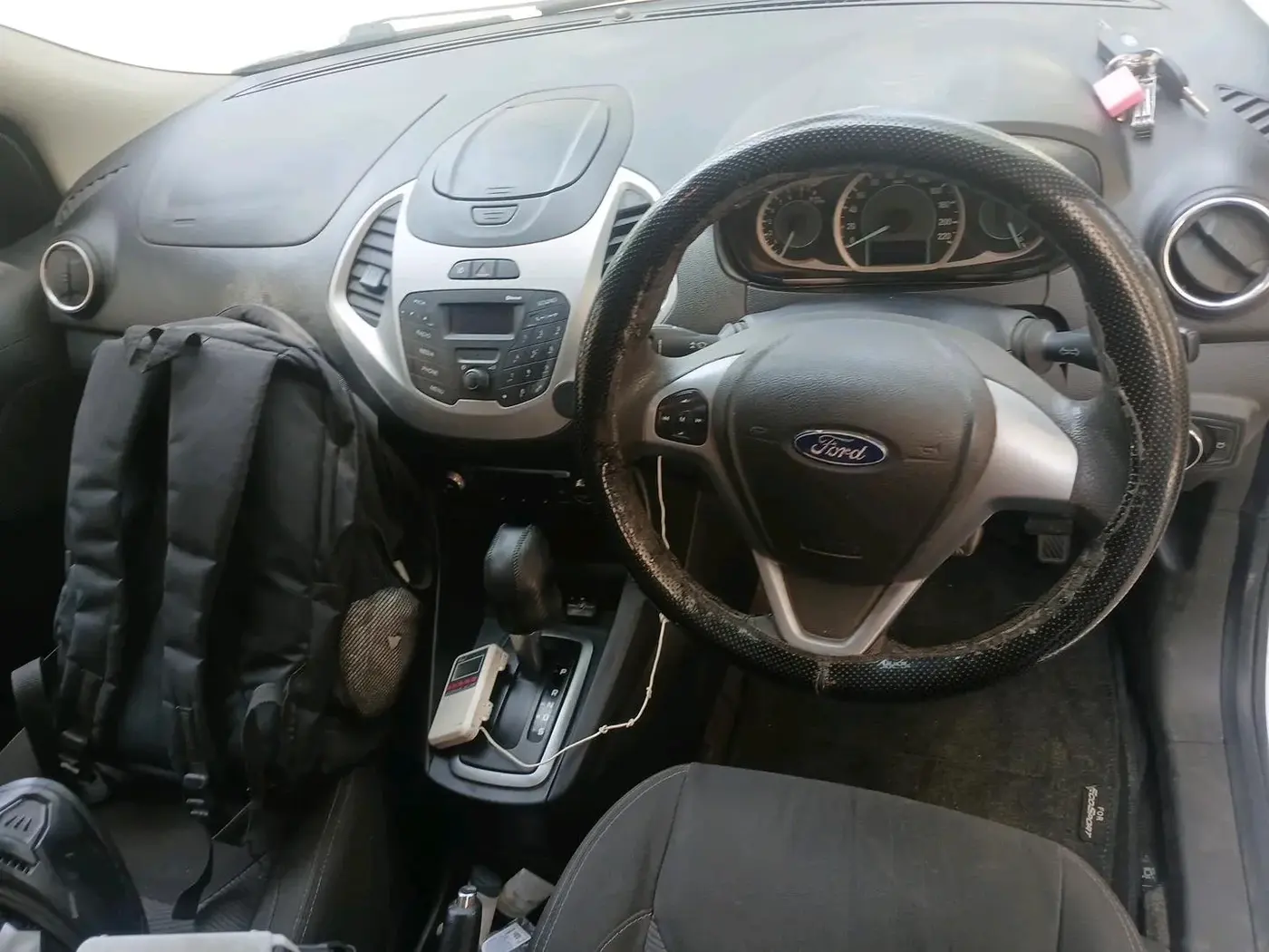 2015 Ford New Figo TITANIUM 1.5 PETROL AT, CNG, Automatic, 68,000 km, interior