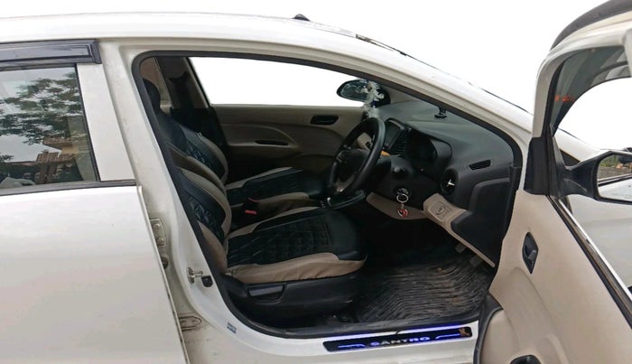 2020 Hyundai NEW SANTRO SPORTZ MT, Petrol, Manual, 8,232 km, interior