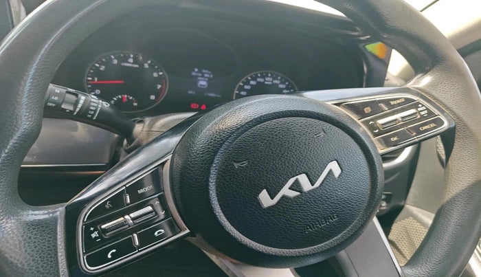 2022 KIA SELTOS HTK PLUS 1.5, Petrol, Manual, 1,14,831 km, interior