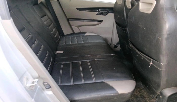 2016 Mahindra Kuv100 K4 6 STR, Petrol, Manual, 73,437 km, interior