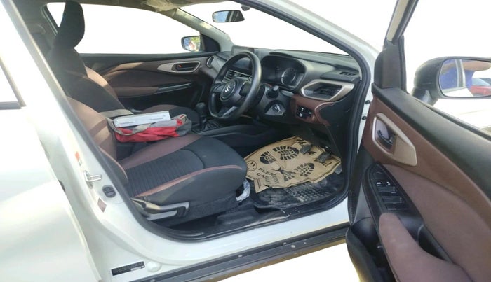 2025 Maruti FRONX SIGMA CNG 1.2 MT, CNG, Manual, 4,489 km, interior