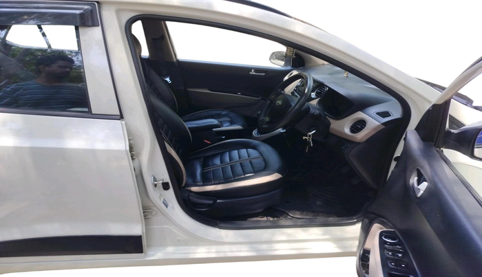2015 Hyundai Grand i10 SPORTZ 1.2 KAPPA VTVT, Petrol, Manual, 52,357 km, interior