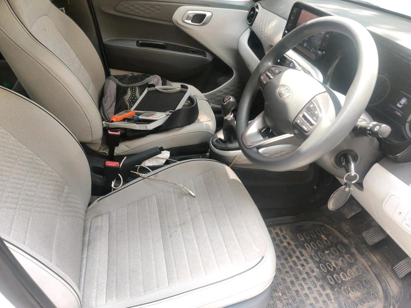 2023 Hyundai GRAND I10 NIOS SPORTZ 1.2 KAPPA VTVT, Petrol, Manual, 41,383 km, interior