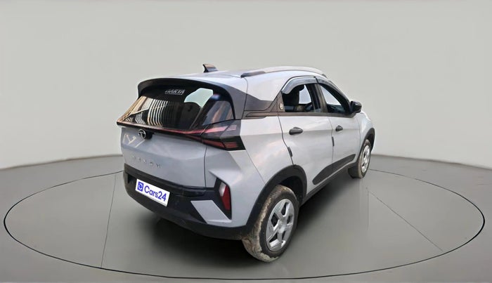 2023 Tata NEXON PURE SUNROOF 1.2 PETROL, Petrol, Manual, 5,402 km, exterior