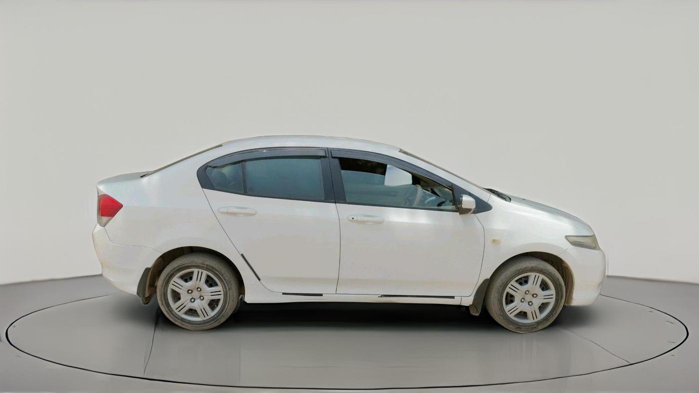 2011 Honda City 1.5L I-VTEC S MT, CNG, Manual, 1,66,902 km, exterior