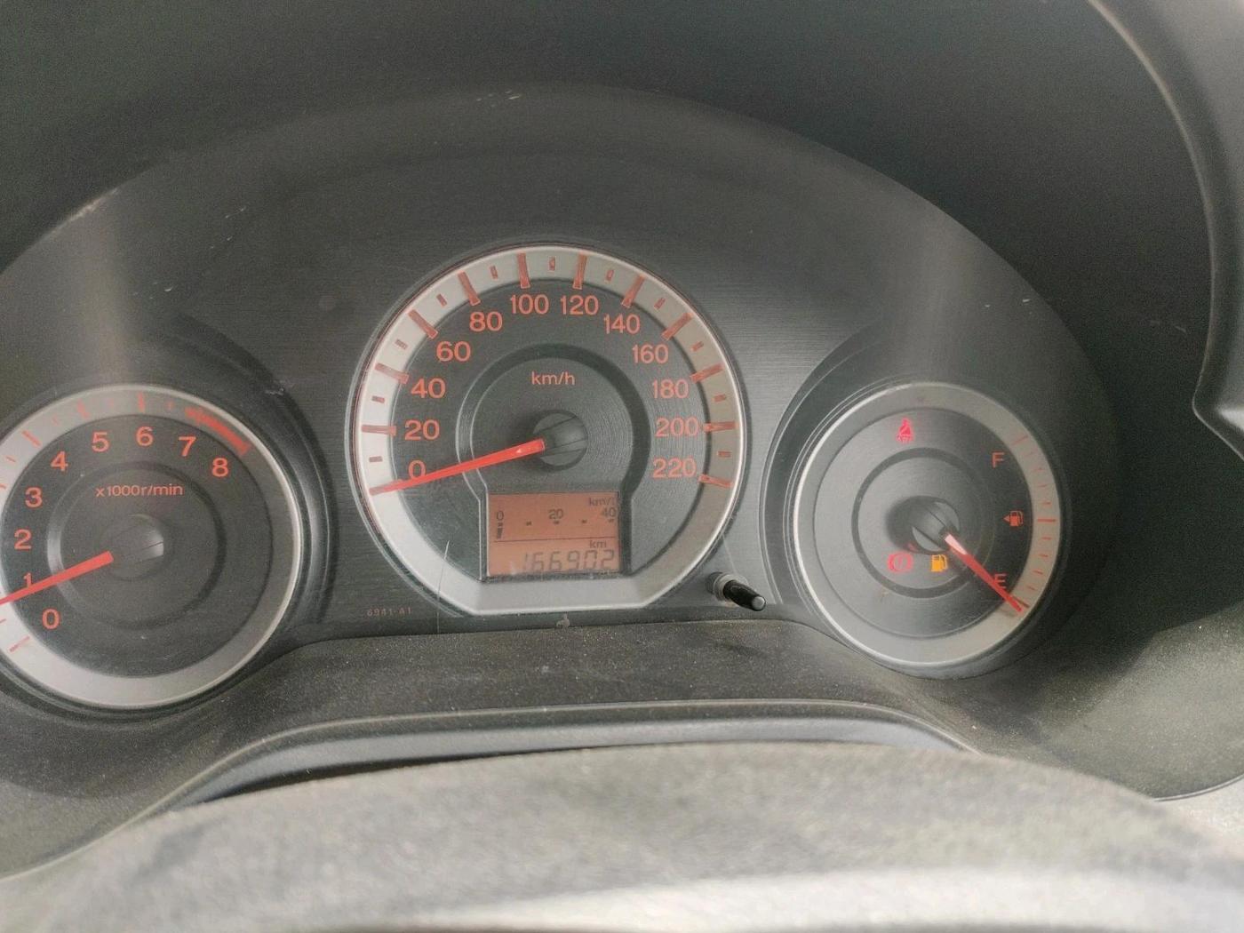 2011 Honda City 1.5L I-VTEC S MT, CNG, Manual, 1,66,902 km, interior