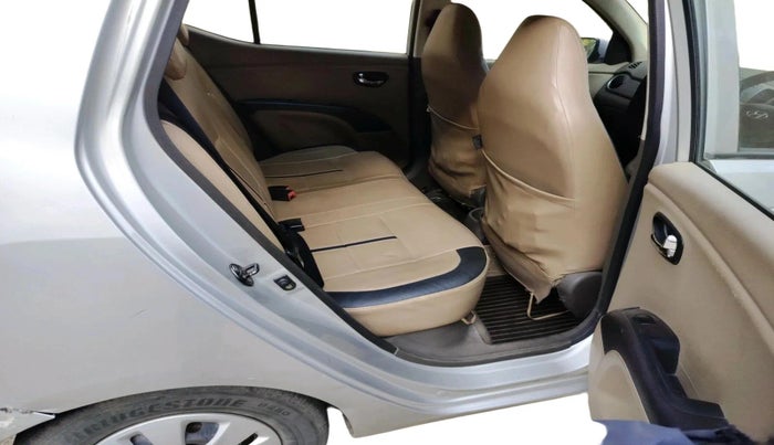 2011 Hyundai i10 SPORTZ 1.2, CNG, Manual, 61,756 km, interior