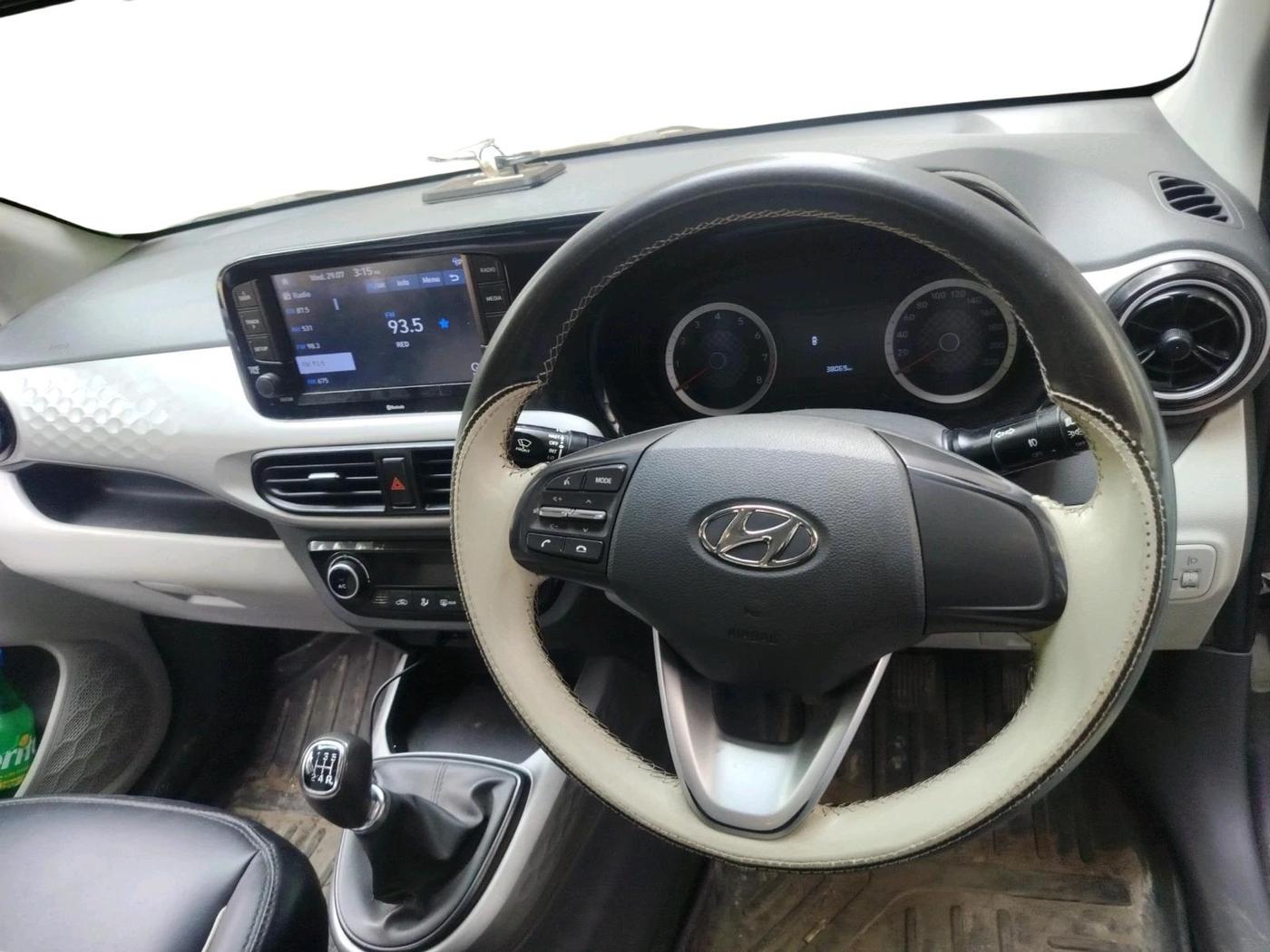 2022 Hyundai GRAND I10 NIOS SPORTZ 1.2 KAPPA VTVT CNG, CNG, Manual, 38,069 km, interior