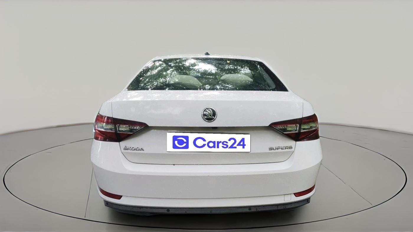 2019 Skoda Superb STYLE 1.8 TSI AT, Petrol, Automatic, 22,530 km, exterior