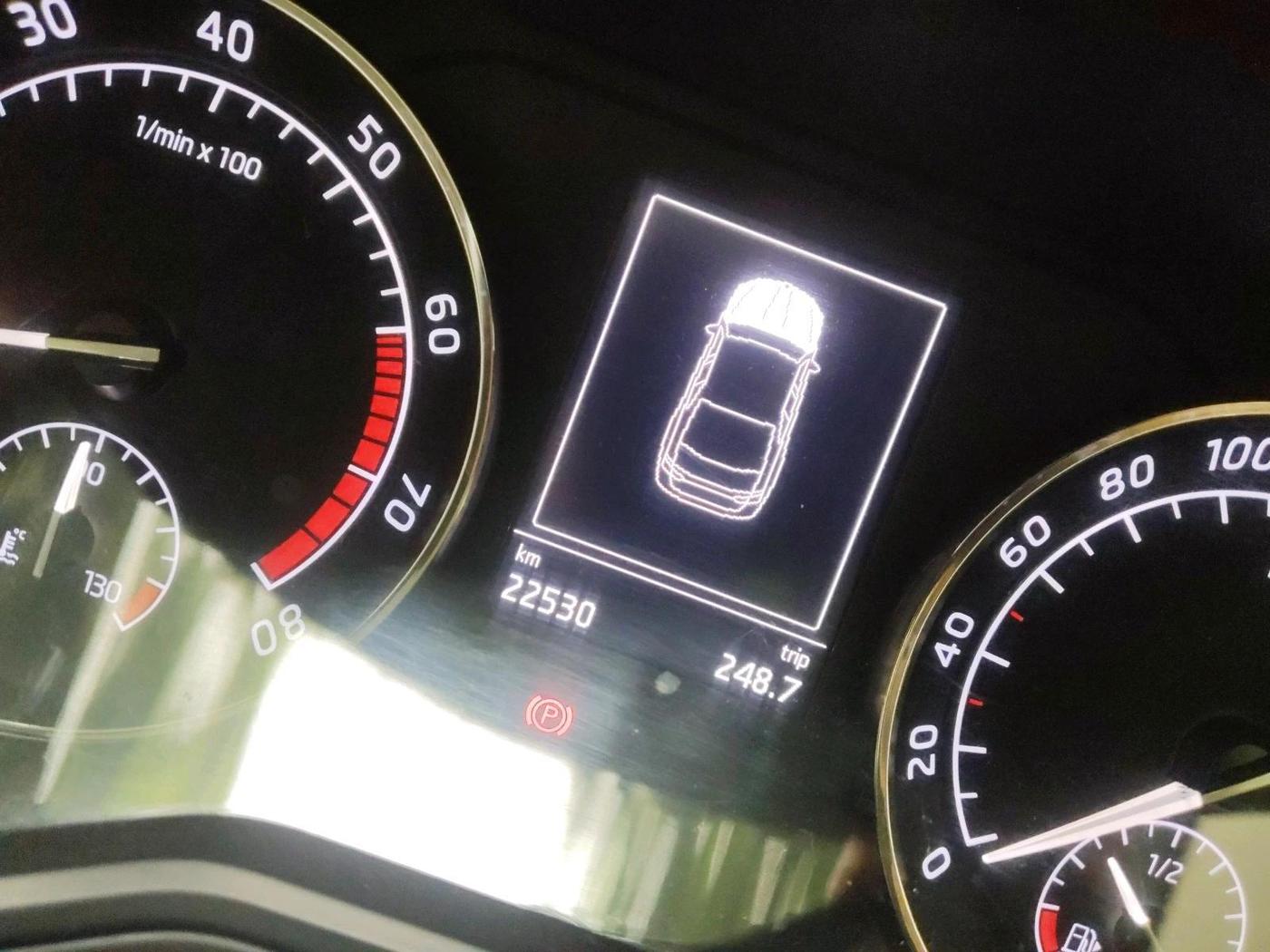 2019 Skoda Superb STYLE 1.8 TSI AT, Petrol, Automatic, 22,530 km, interior