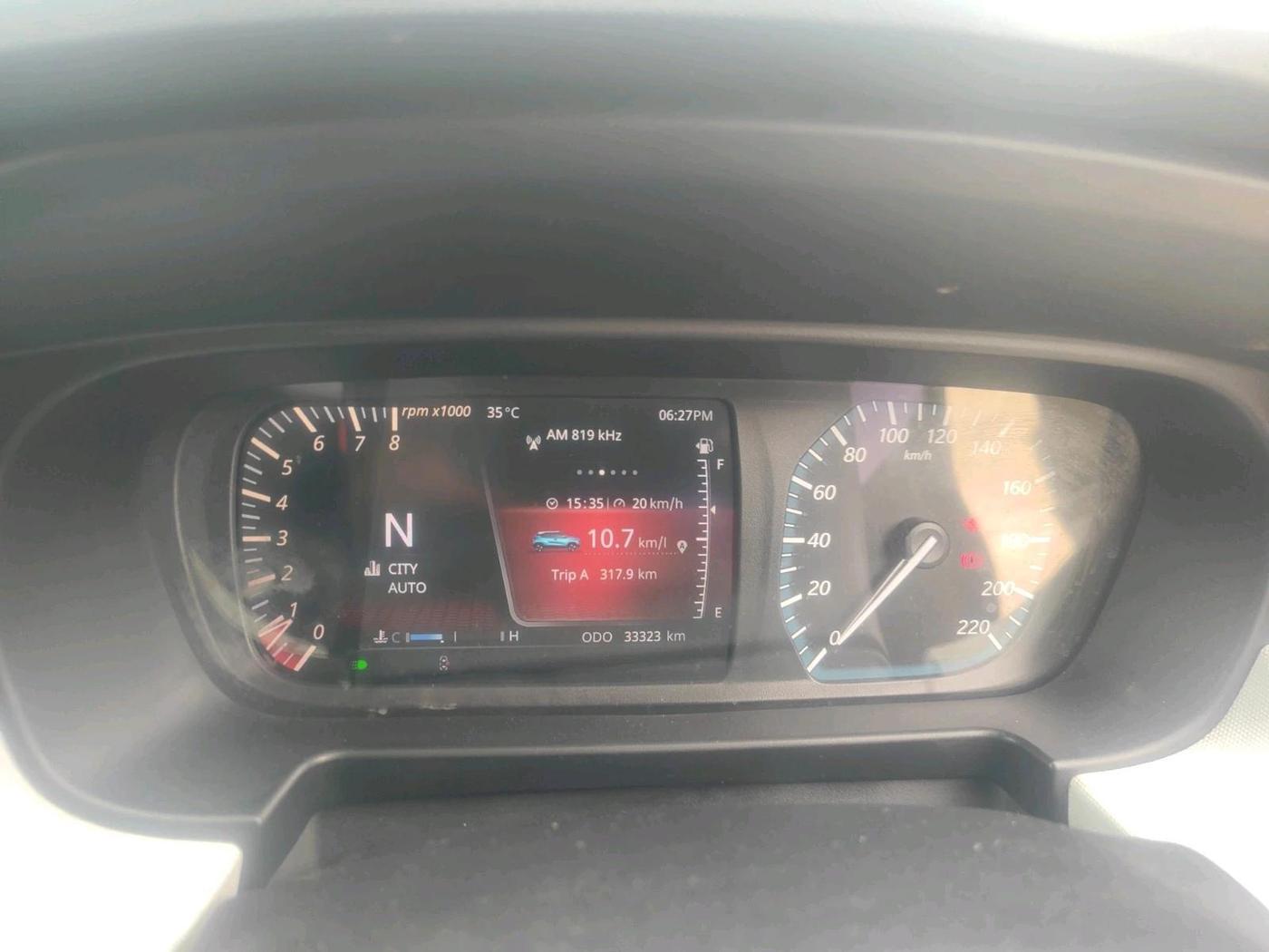 2023 Tata PUNCH CREATIVE  AMT, Petrol, Automatic, 33,323 km, interior