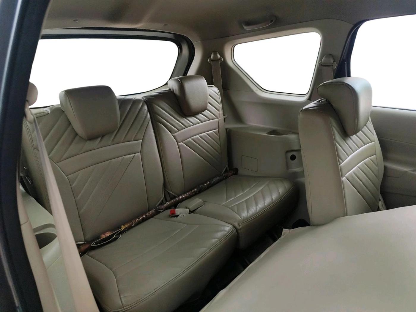2019 Maruti Ertiga VXI SHVS, Petrol, Manual, 68,686 km, interior