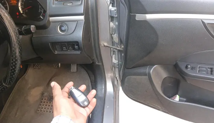 2015 Maruti Swift ZXI, Petrol, Manual, 92,472 km, interior