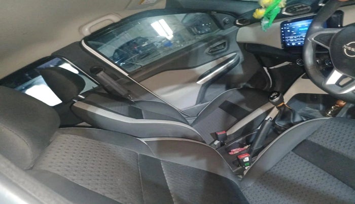2023 Nissan MAGNITE XE, Petrol, Manual, 8,225 km, interior