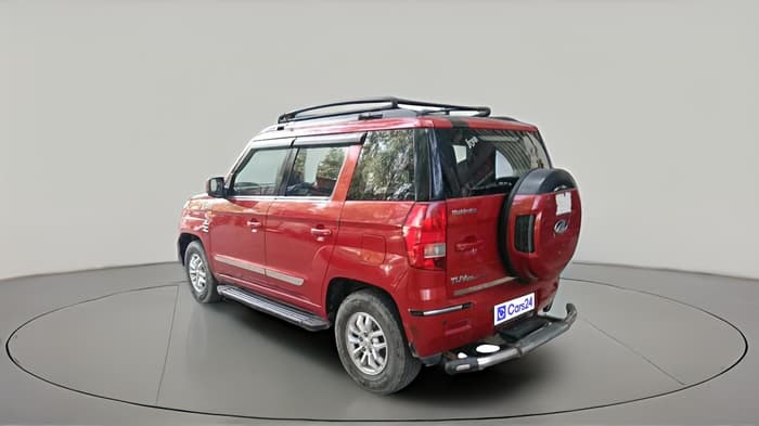 2017 Mahindra TUV300 T8, Diesel, Manual, 1,08,458 km, exterior