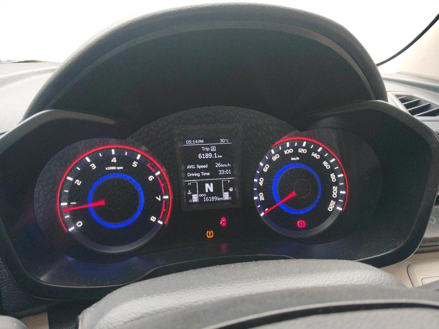 2023 Mahindra XUV300 W6 1.2 PETROL AMT, Petrol, Automatic, 16,189 km, interior