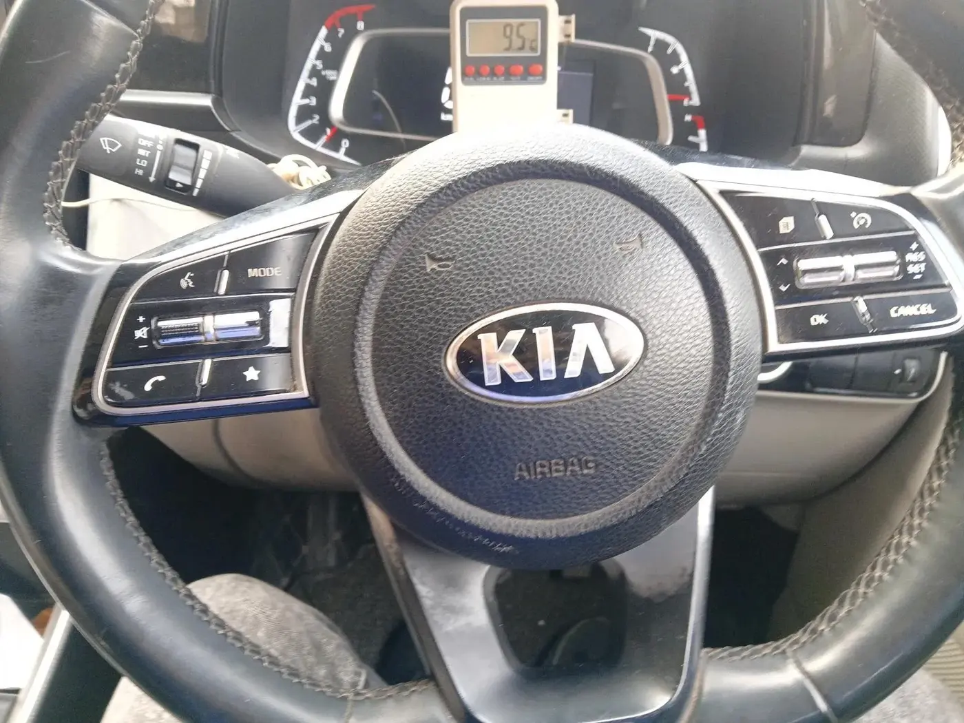 2020 KIA SONET HTX 1.0 IMT, Petrol, Manual, 22,000 km, interior