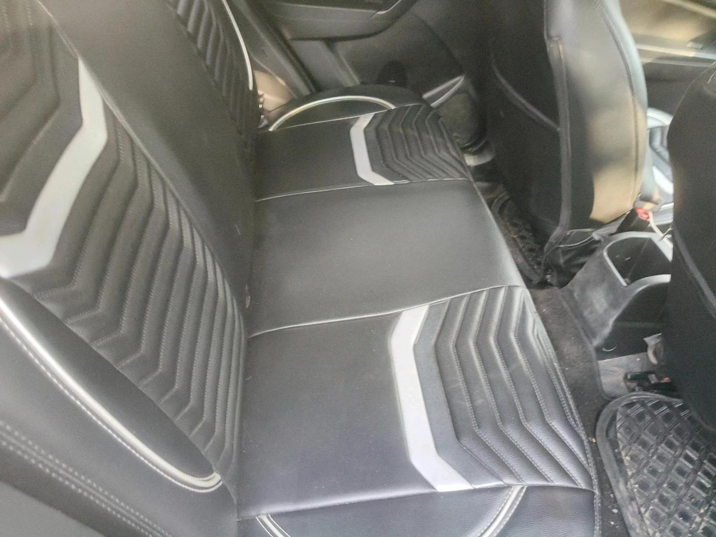 2022 Maruti BREZZA LXI, Petrol, Manual, 38,306 km, interior