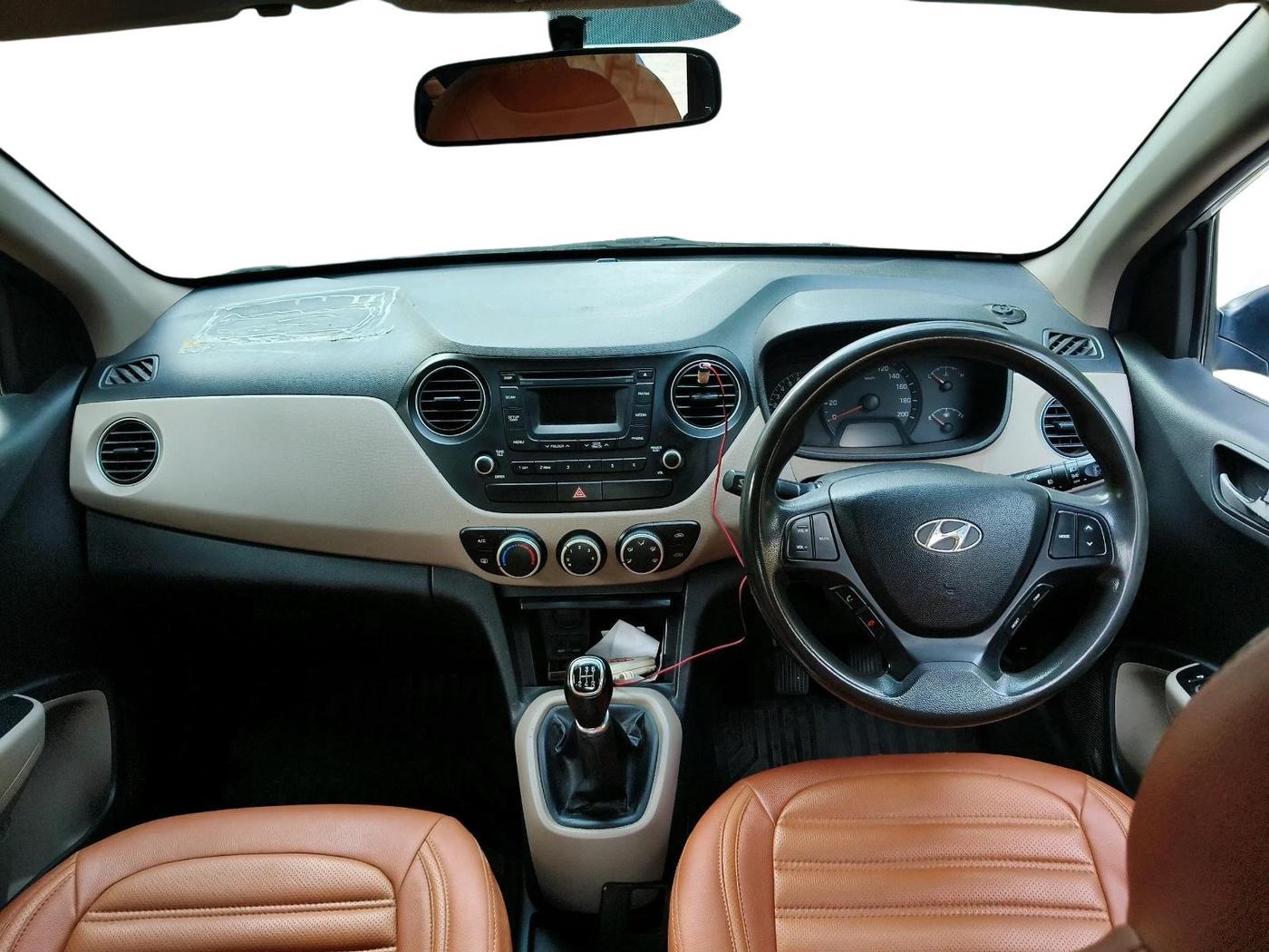2015 Hyundai Xcent S 1.2, Petrol, Manual, 89,523 km, interior