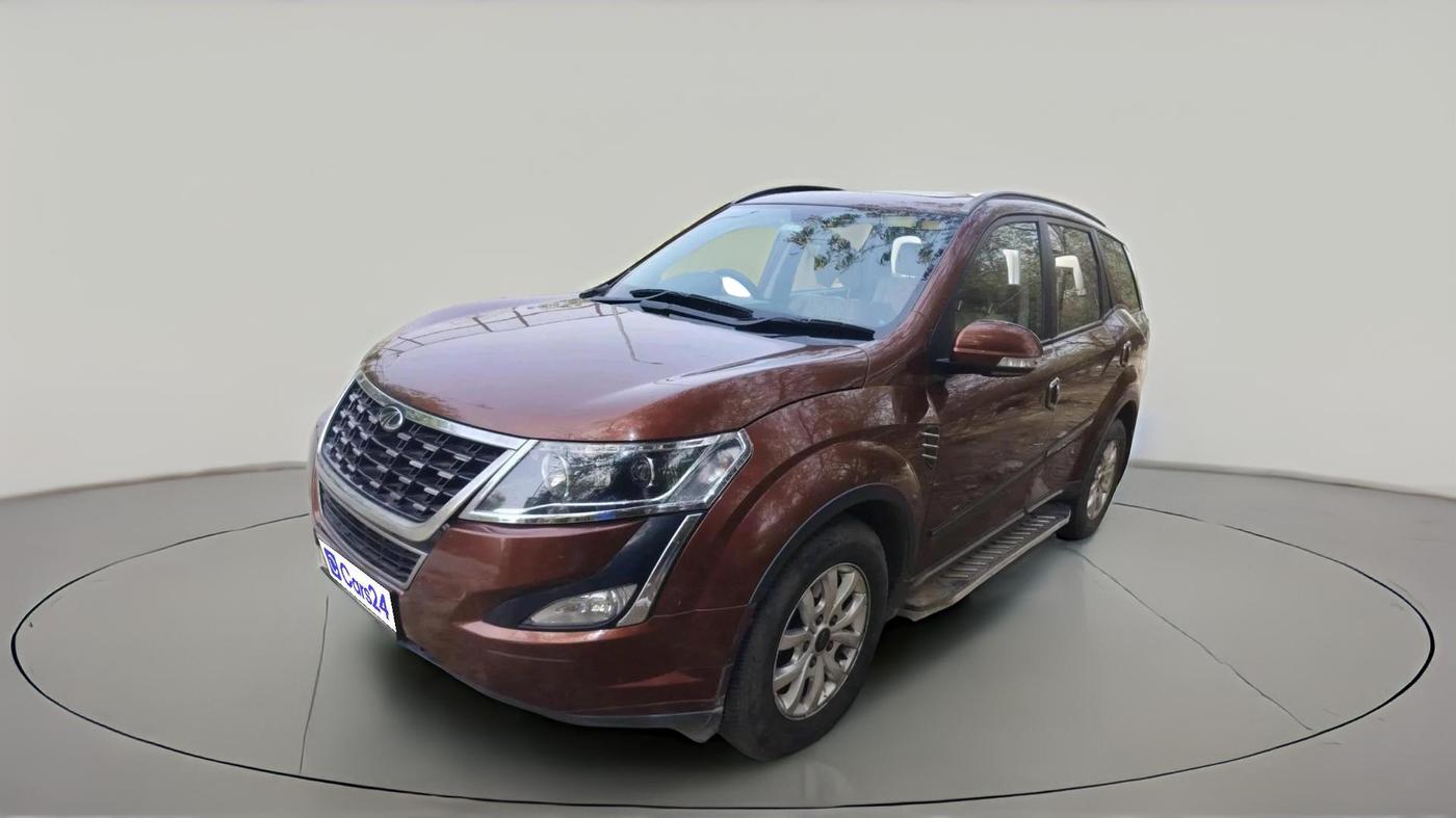 2018 Mahindra XUV500 W9, Diesel, Manual, 53,058 km, exterior