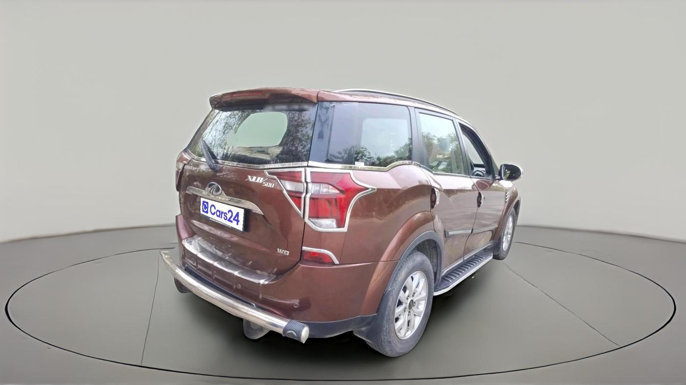 2018 Mahindra XUV500 W9, Diesel, Manual, 53,058 km, exterior