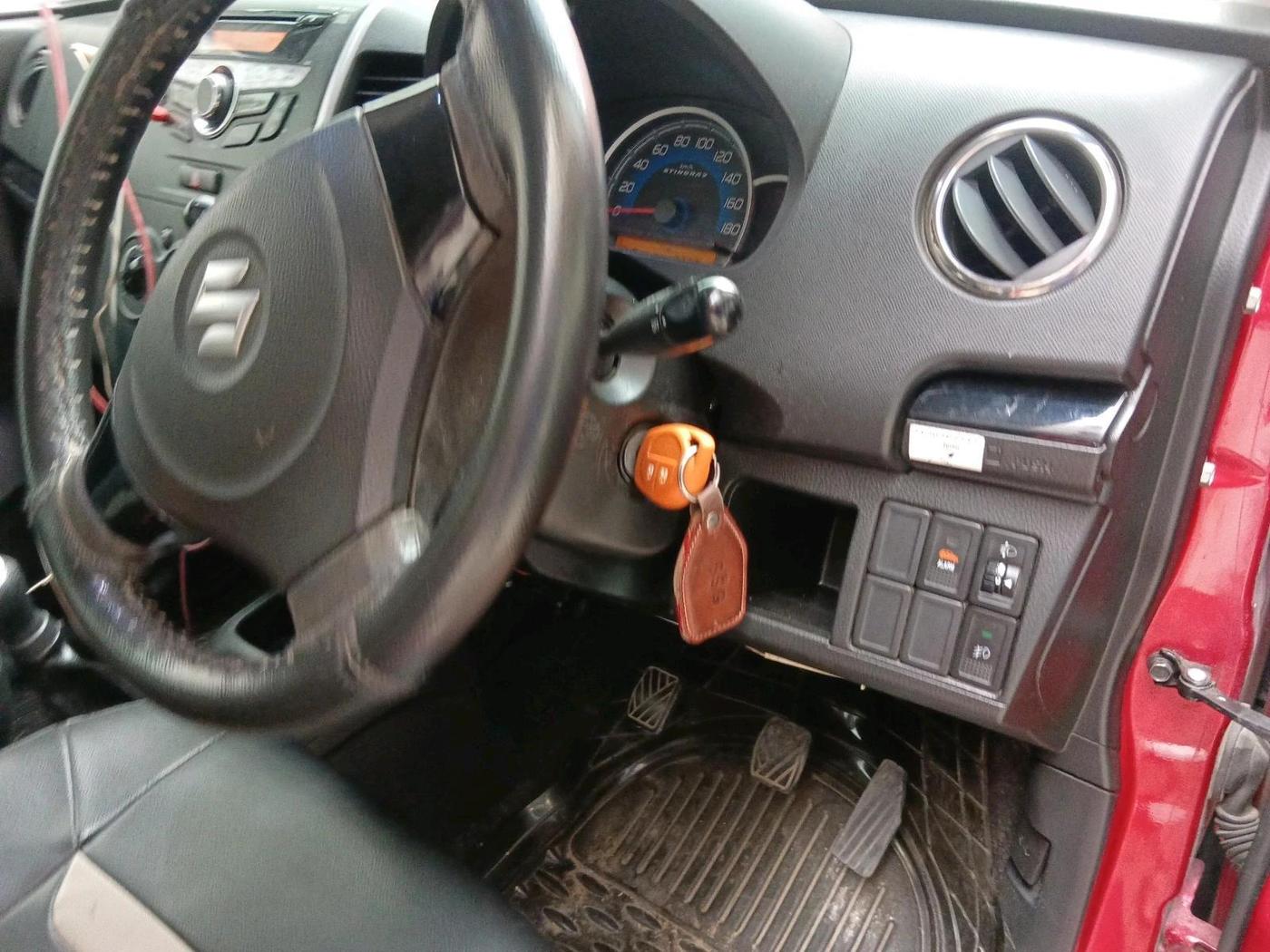 2013 Maruti Wagon R Stingray VXI, Petrol, Manual, 32,373 km, interior