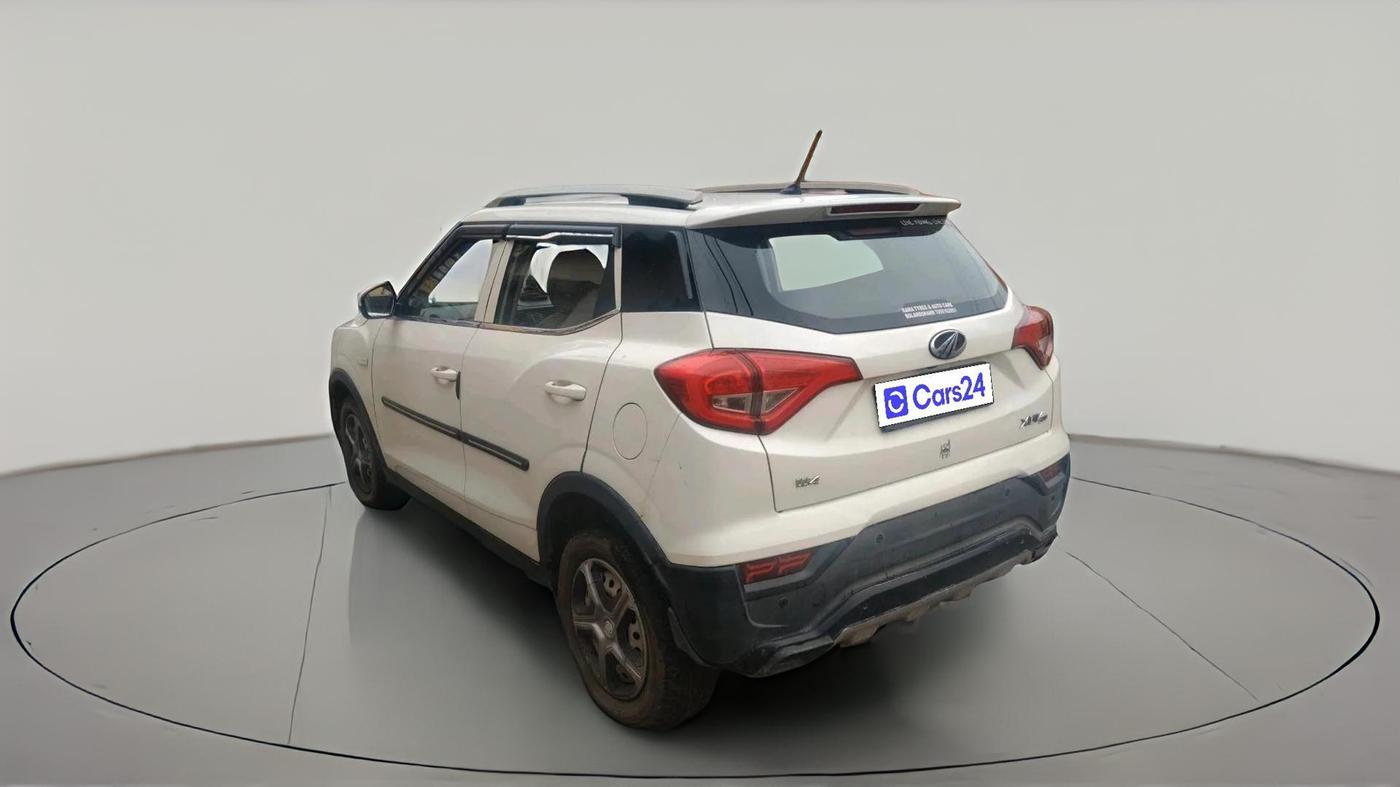 2019 Mahindra XUV300 W4 1.5 DIESEL, Diesel, Manual, 1,06,109 km, exterior