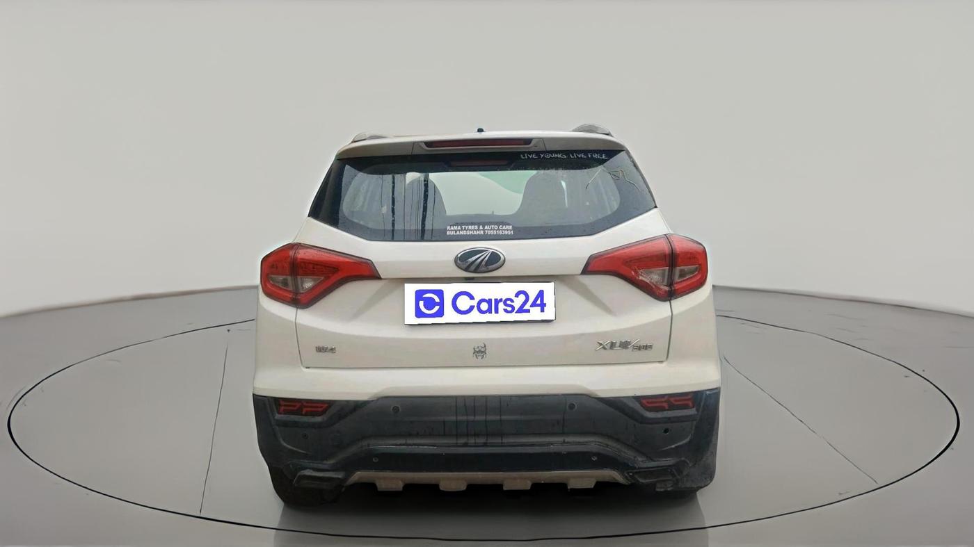 2019 Mahindra XUV300 W4 1.5 DIESEL, Diesel, Manual, 1,06,109 km, exterior
