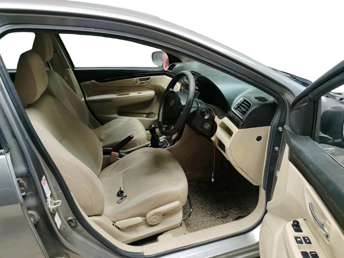 2017 Maruti Ciaz VDI+ SHVS, Diesel, Manual, 1,49,026 km, interior