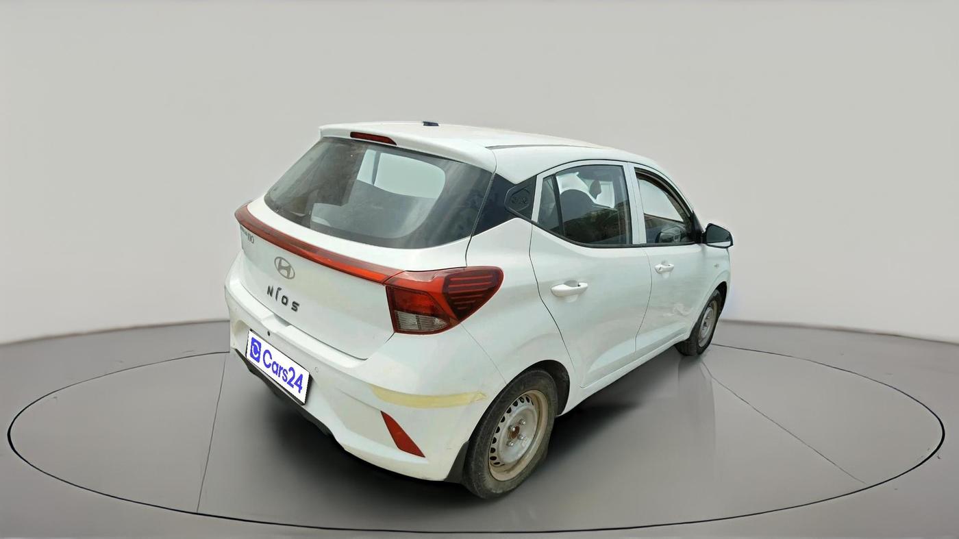 2024 Hyundai GRAND I10 NIOS ERA 1.2 KAPPA VTVT, CNG, Manual, 29,574 km, exterior