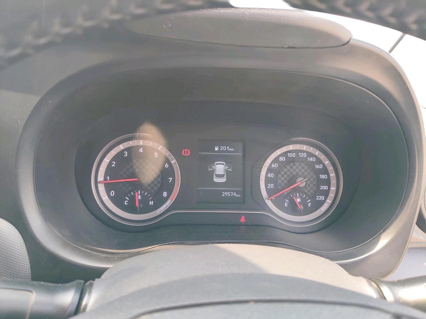 2024 Hyundai GRAND I10 NIOS ERA 1.2 KAPPA VTVT, CNG, Manual, 29,574 km, interior