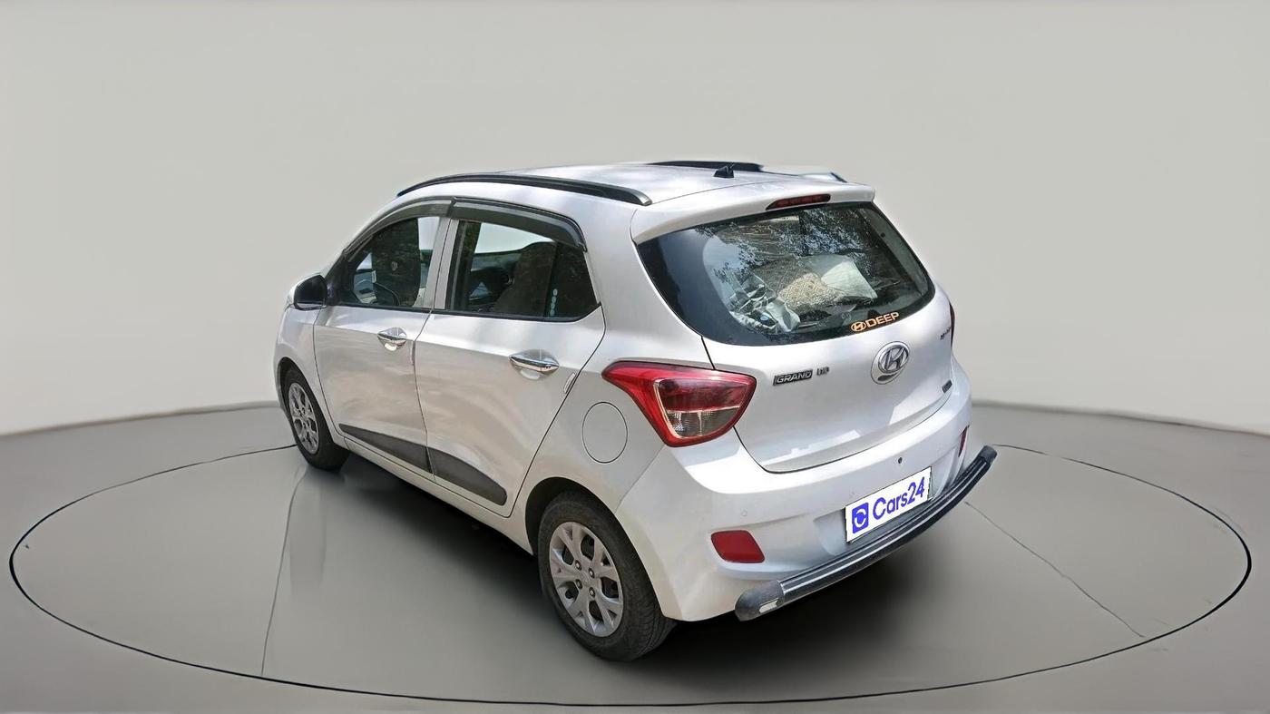 2013 Hyundai Grand i10 SPORTZ AT 1.2 KAPPA VTVT, Petrol, Automatic, 38,341 km, exterior
