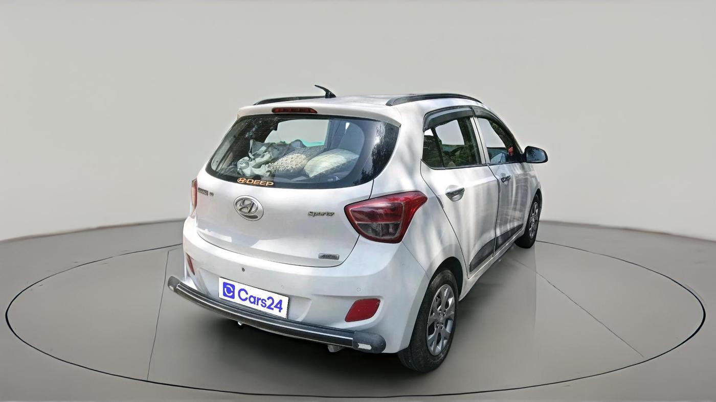 2013 Hyundai Grand i10 SPORTZ AT 1.2 KAPPA VTVT, Petrol, Automatic, 38,341 km, exterior