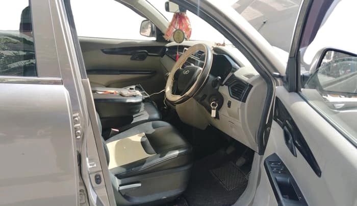 2016 Mahindra Kuv100 K4 PLUS 6 STR, Petrol, Manual, 58,678 km, interior