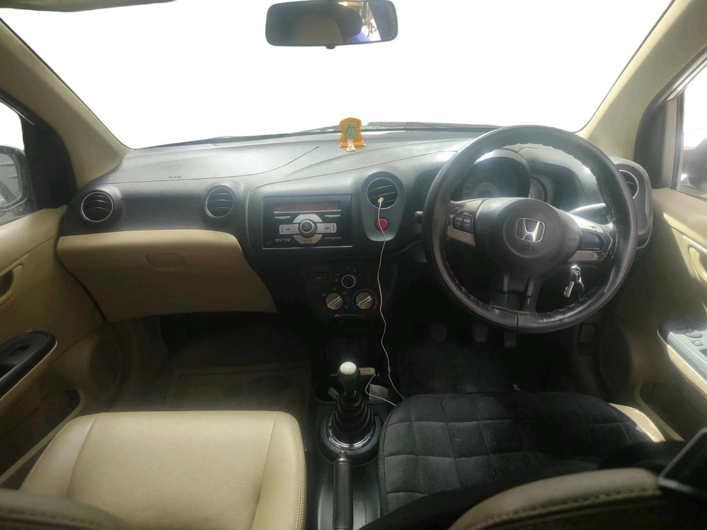 2014 Honda Amaze 1.2L I-VTEC SX, Petrol, Manual, 1,01,298 km, interior
